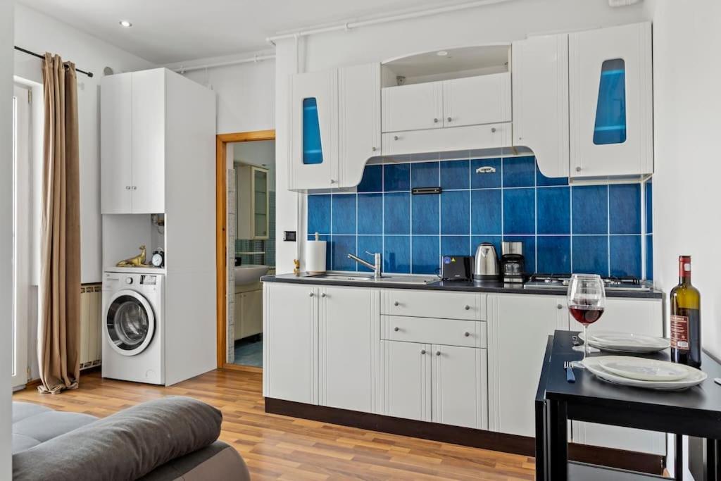 Bamboo Ultra Central Apartment Букурещ Екстериор снимка
